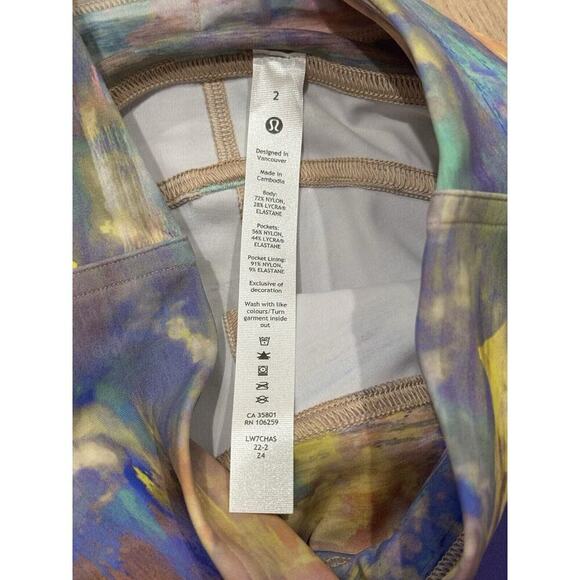 NEW Lululemon Cargo high rise running pockets Hiking Shorts colorful Size 2 - Picture 5 of 7